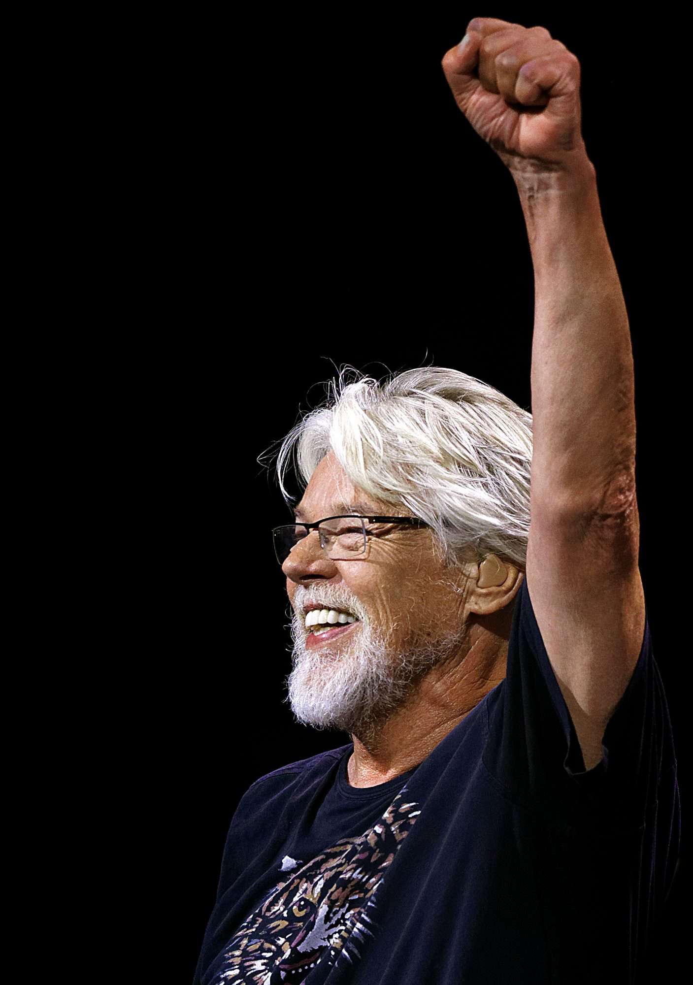 bob seger photo by ken settle 2000 0824d3436e544d20af378408a1c5a651 - Chase Atlantic Merch