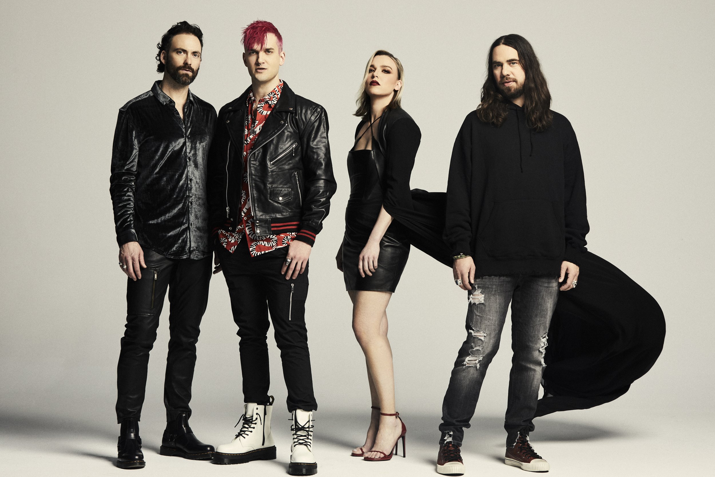 Halestorm 1 27 220363 2 M1A - Chase Atlantic Merch